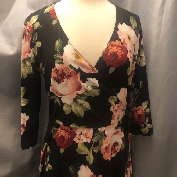 IZ Byer faux wrap rose dress . Size XL. Euc - Picture 3 of 10